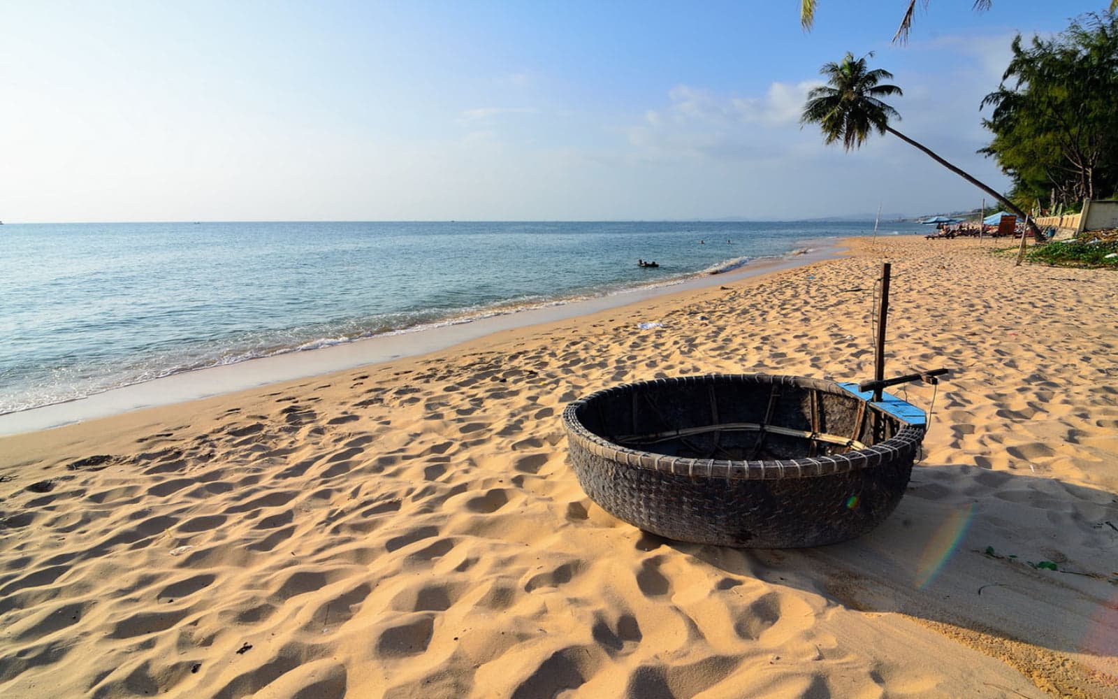 Khám Phá Bãi Biển Hồ Cốc Và Những Kinh Nghiệm Du Lịch