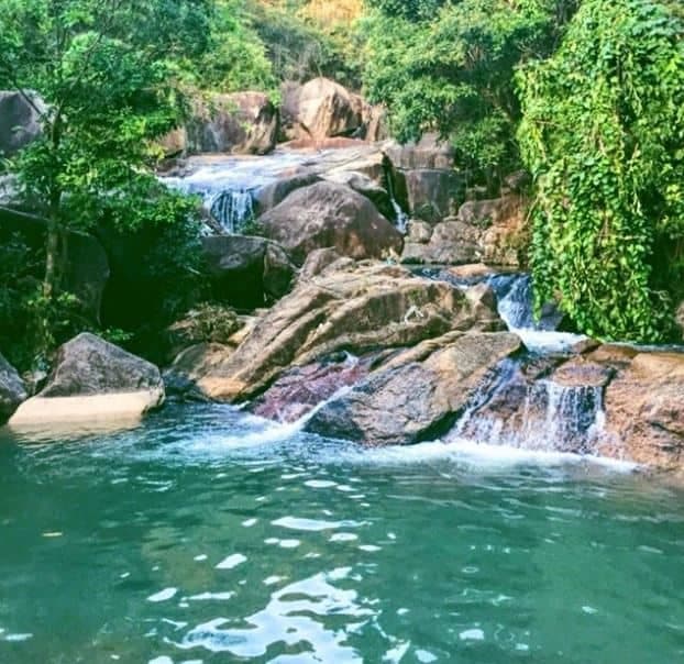 Du Lịch Suối Đá Vũng Tàu – Vẻ Đẹp Tiên Cảnh Trong Môi Trường Tự Nhiên