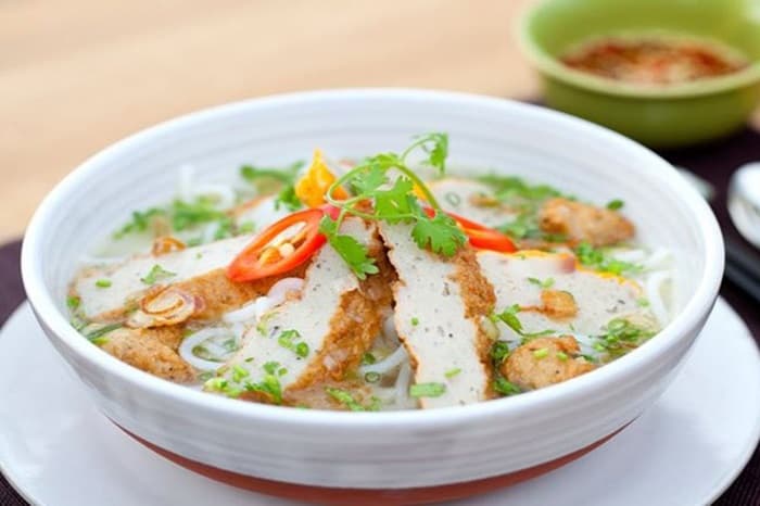 Top 10 Quán Bánh Canh Chả Cá Vũng Tàu Nổi Tiếng Ngon, Bổ, Rẻ
