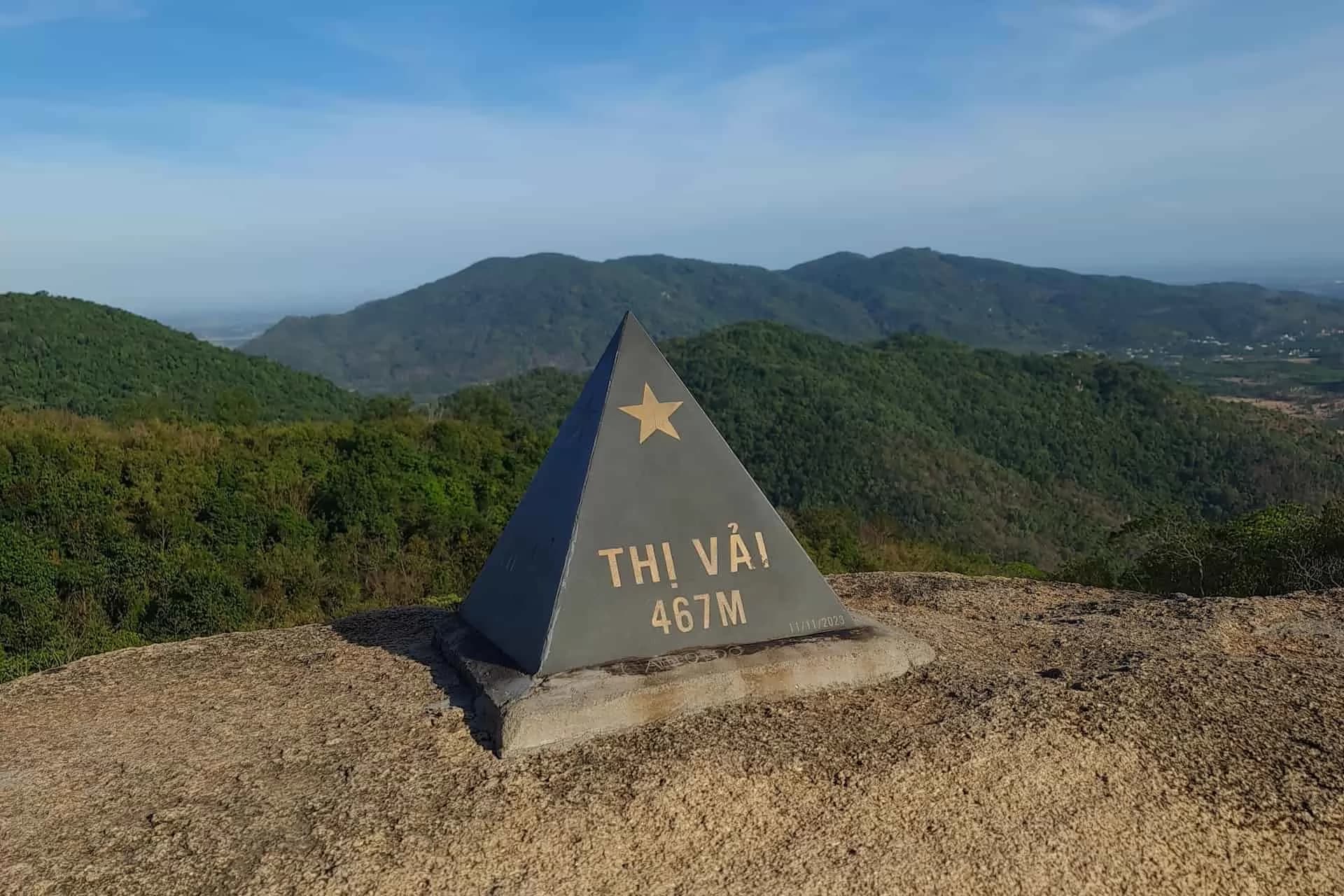 Núi Thị Vải Vũng Tàu – Điểm Hành Hương Và Trekking Nổi Tiếng Tại Đông Nam Bộ