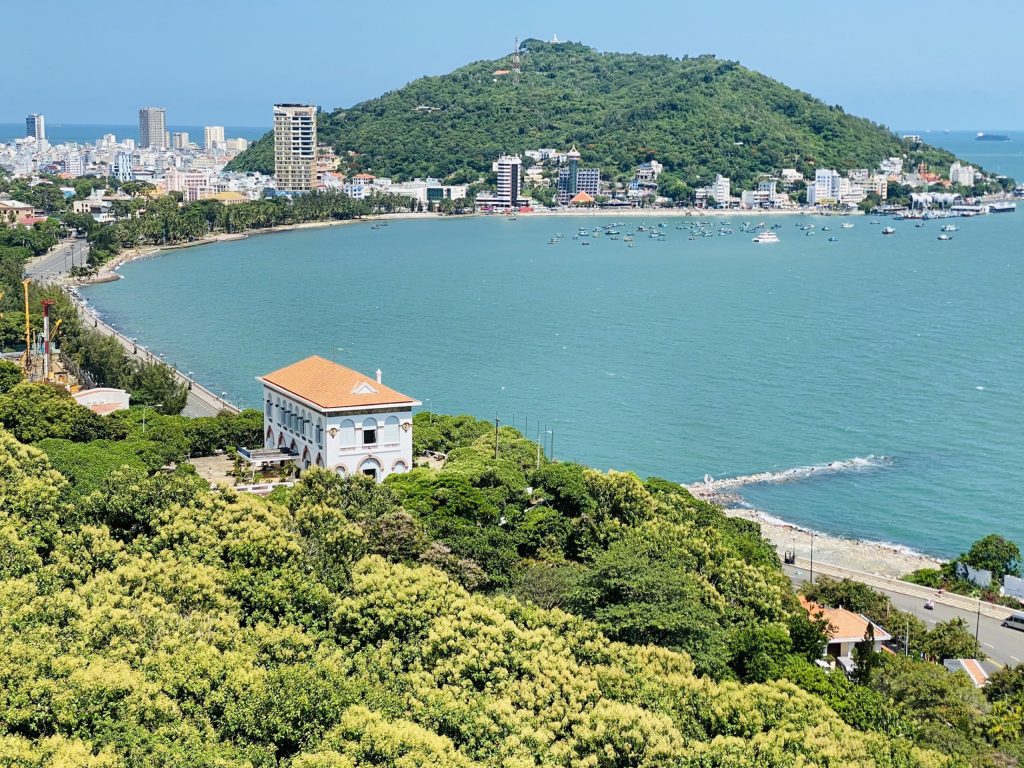Tour Vũng Tàu 2 Ngày 1 Đêm - Đặt Xe Đi Tour Giá Rẻ