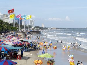 Khám Phá Quảng Trường Vũng Tàu - Điểm Đón Gió Cực Chill