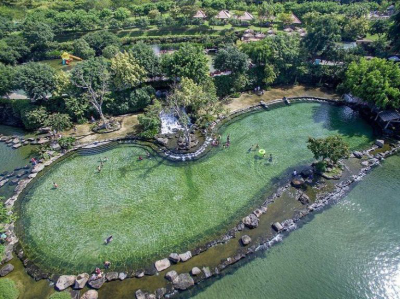 Bãi Biển Bình Châu