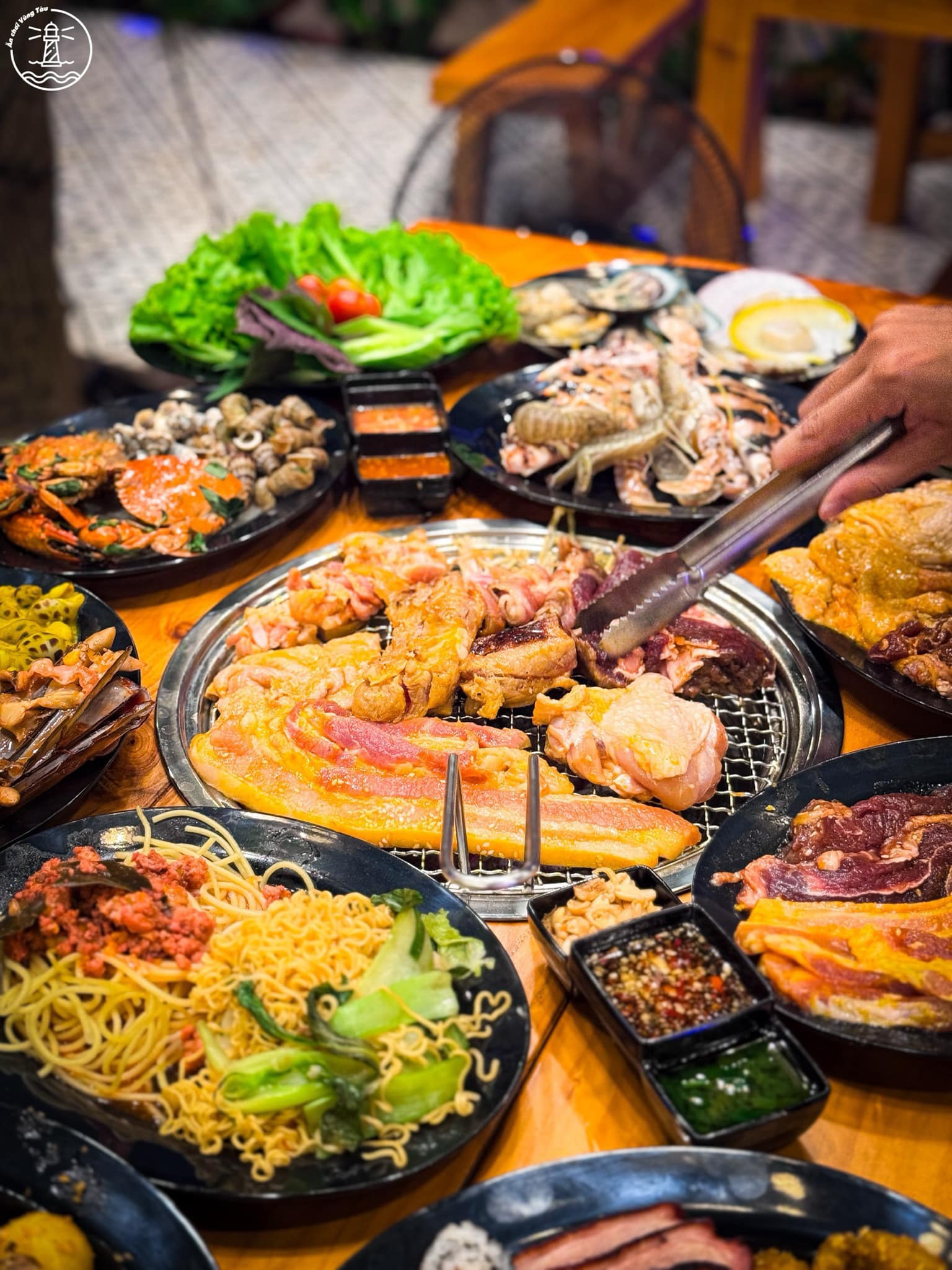 TOP 15+ NHÀ HÀNG BUFFET HẢI SẢN & NƯỚNG VŨNG TÀU NGON, NỔI TIẾNG NHẤT 2025